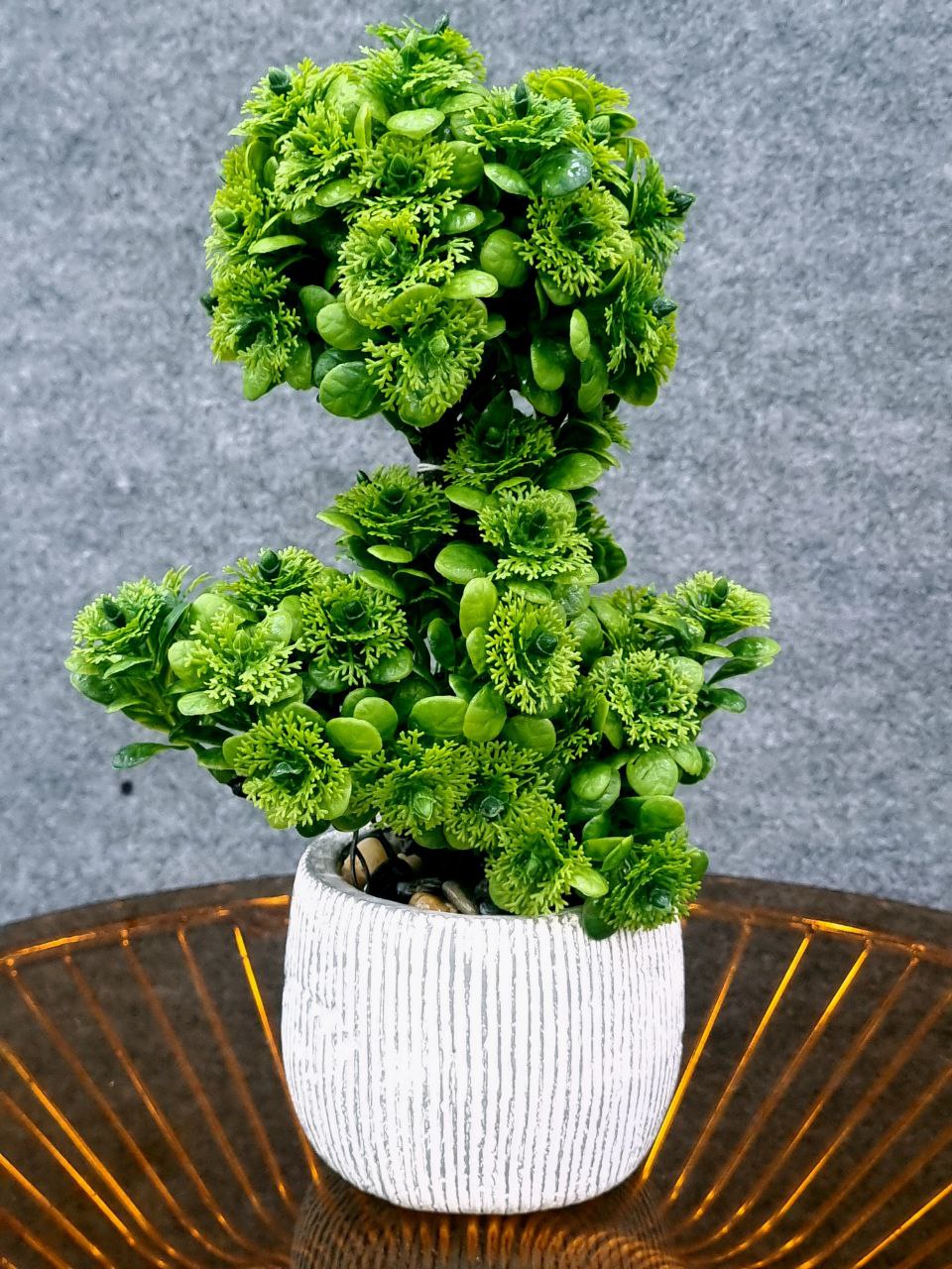 Twisted Topiary-Style Artificial Plant Stem – Natural Green Texture