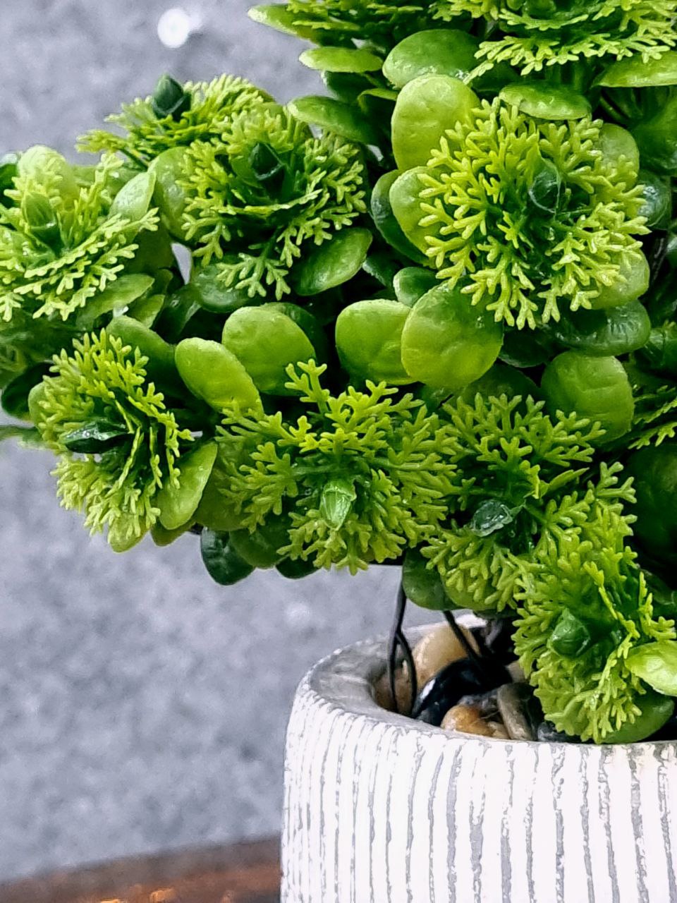 Twisted Topiary-Style Artificial Plant Stem – Natural Green Texture